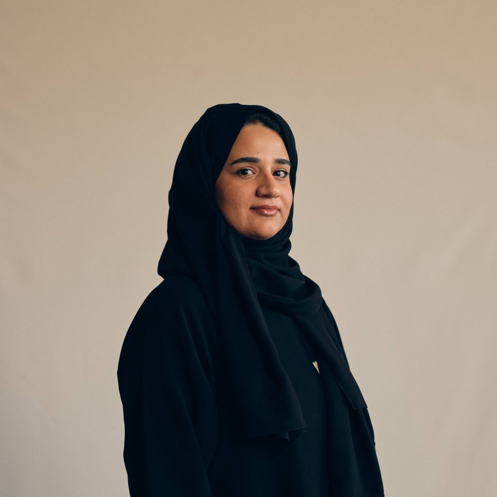 Al-Mujadilah Staff: Amna Ishaq Babrami